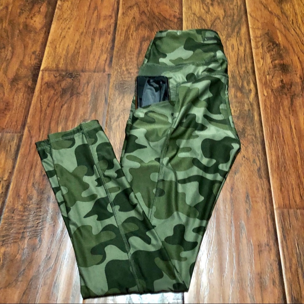 Athletic Camo Leggings/ Green